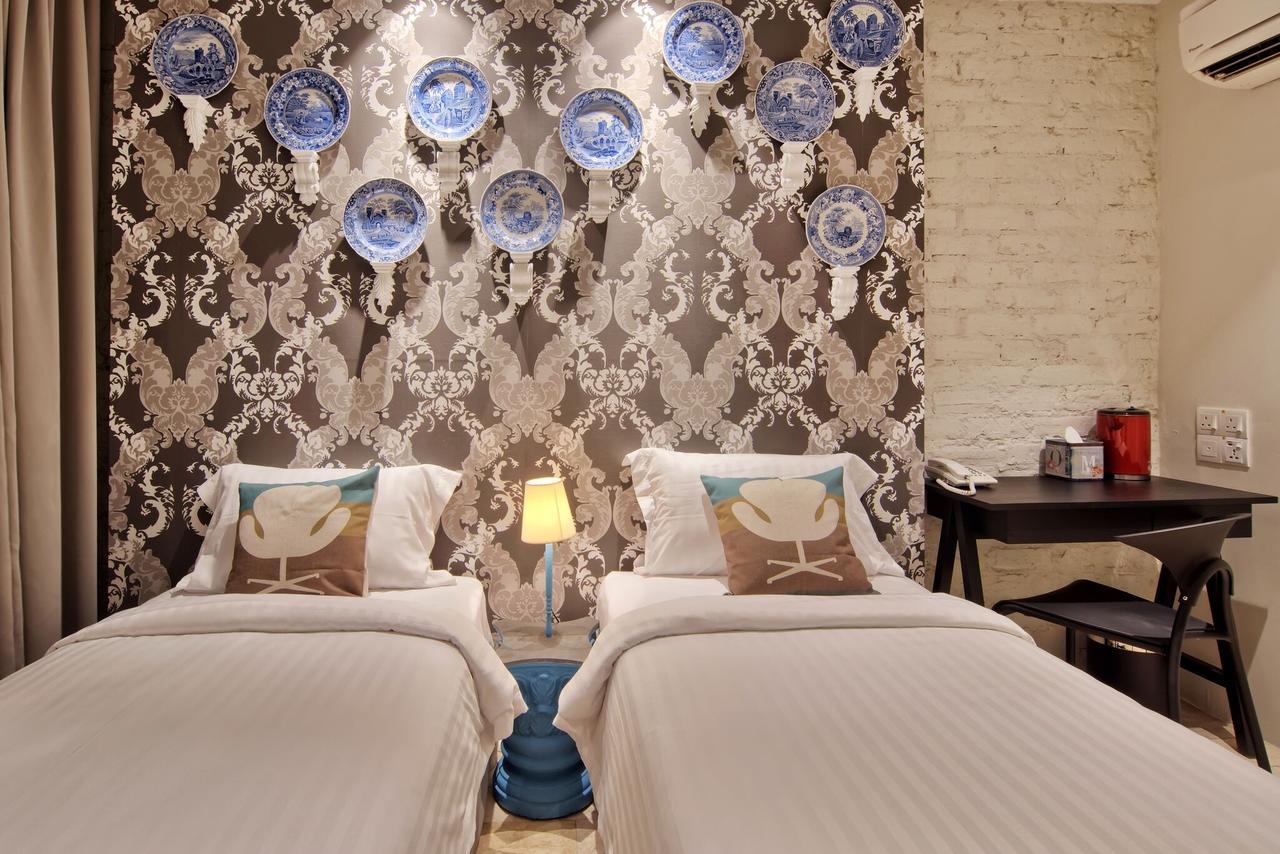 Timez Hotel Melaka Екстериор снимка