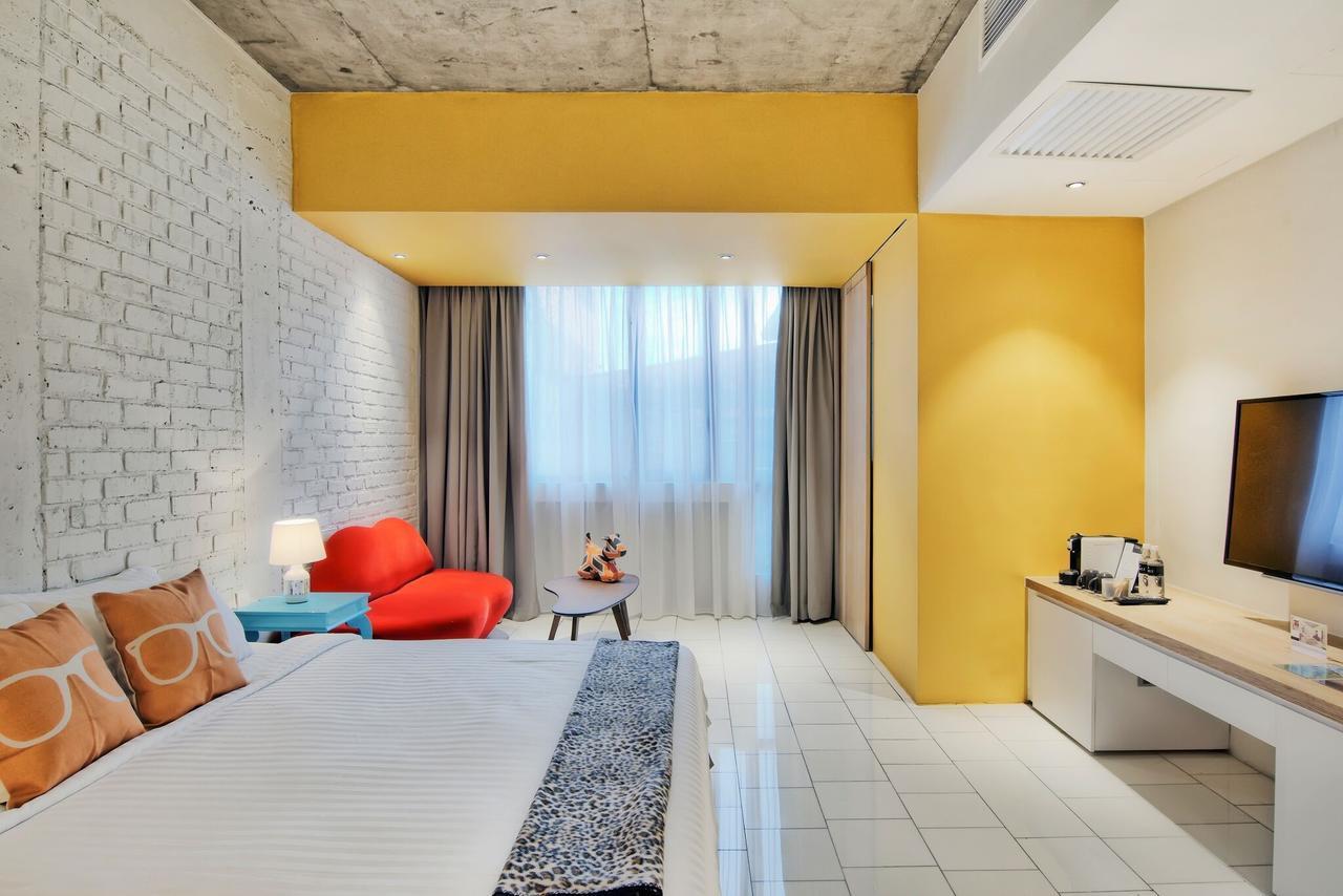 Timez Hotel Melaka Екстериор снимка